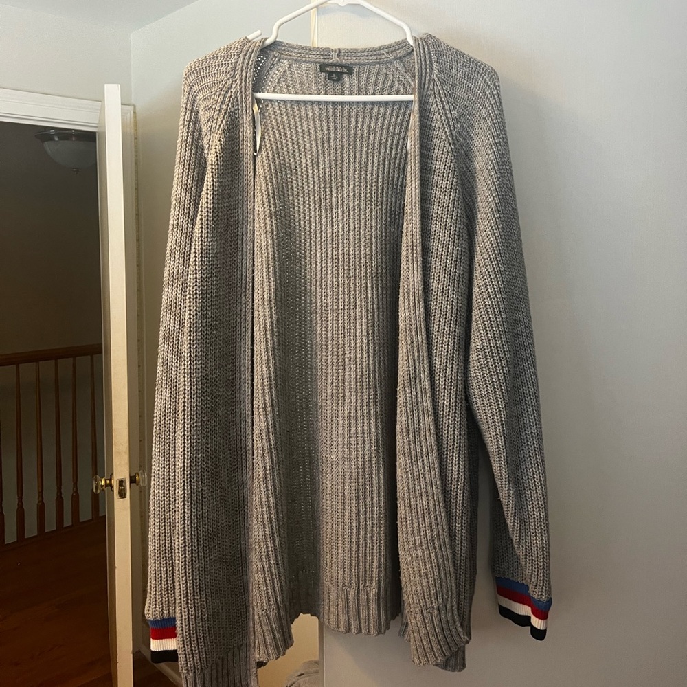 Grey sweater